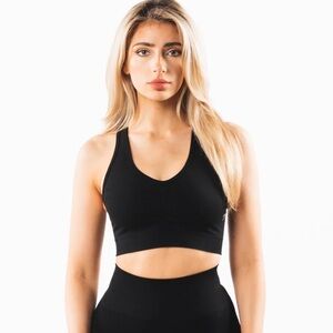 Alphalete amplify bra